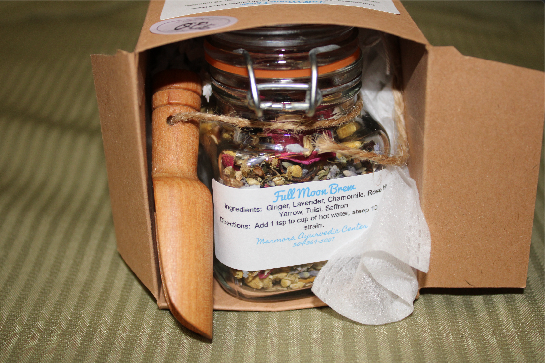 Full Moon Brew (Herbal Tea)